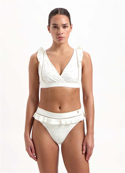 white-embroidery-ruschen-bikini-top
